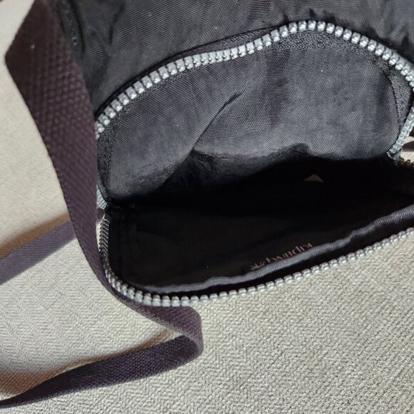 Kipling black Nylon El Dorado small travel organizer AC2304 Great travel bag! - Picture 7 of 7